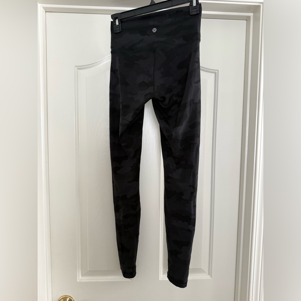 Lululemon Athletica Black Camouflage Leggings